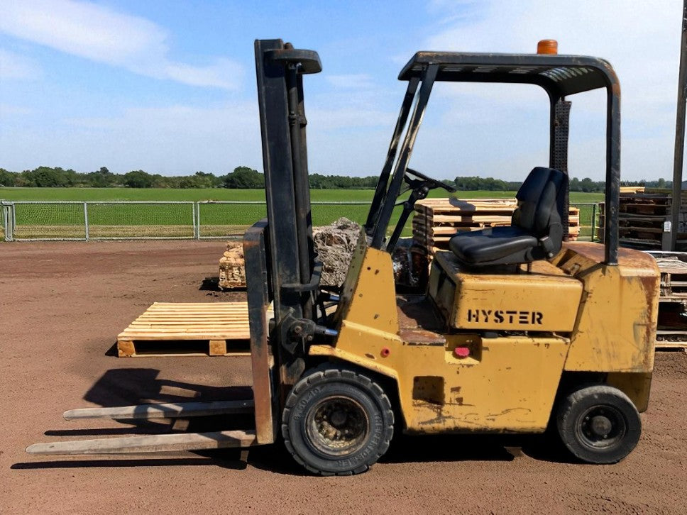 HYSTER FORKLIFT TRUCK >>--NO VAT ON HAMMER--<<