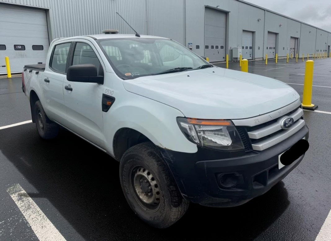 **(ONLY 78K MILEAGE)** 2013 FORD RANGER XL 4X4 TDCI 2.2L DIESEL MANUAL PICK UP WHITE
