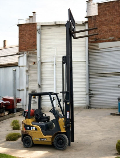 2017 CATERPILLAR GP18NT FORKLIFT
