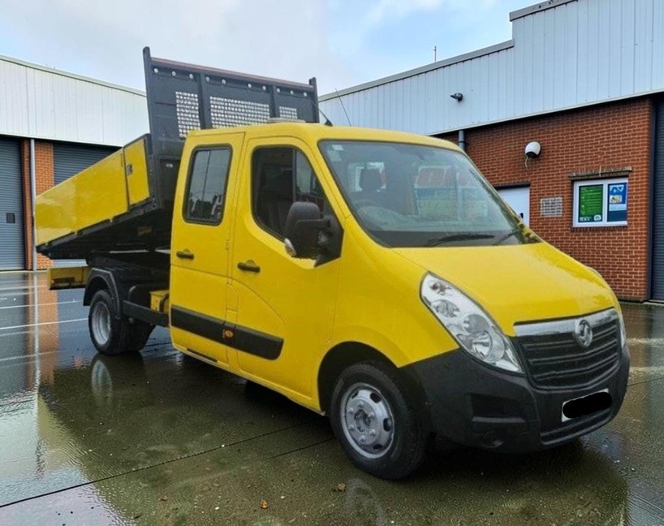 **(ONLY 68K MILEAGE)** 2016 VAUXHALL MOVANO R3500 L3H1 CDTI S/S DRW 2.3 DIESEL MANUAL CHASSIS CAB