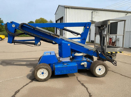2013 NIFTYLIFT HR12 CHERRY PICKER / SCISSOR LIFT ACCESS PLATFORM