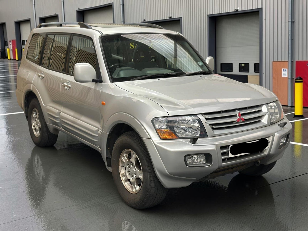 *(ONLY 73K MILEAGE)* 2002 MITSUBISHI SHOGUN EQUIPPE DI-D 3.2L DIESEL >--NO VAT ON HAMMER--<