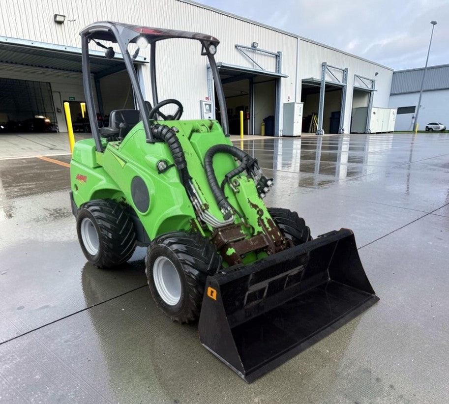 2017 AVANT 640 TELESCOPIC LOADER TELEHANDLER