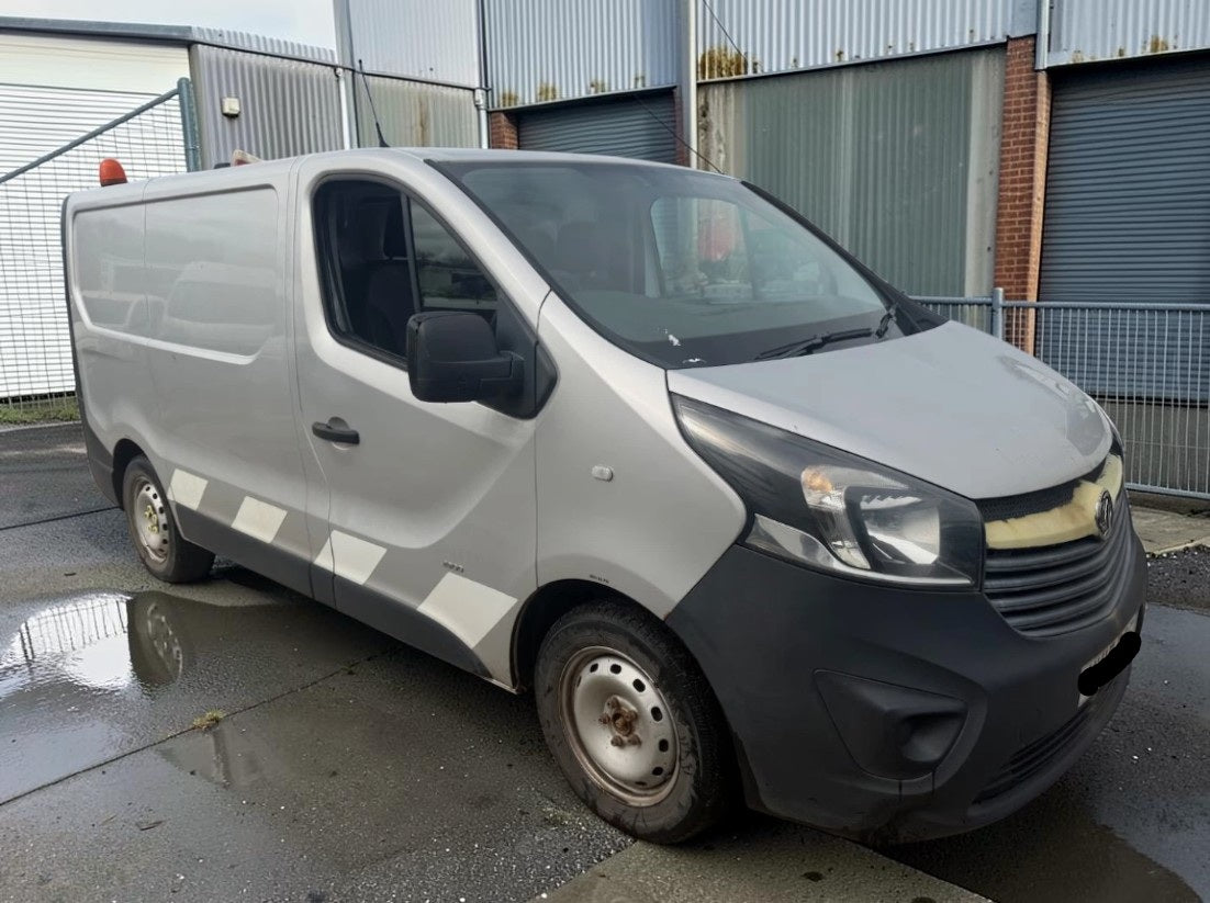 2015 VAUXHALL VIVARO 2900 CDTI ECOFLEX L1H1 1598CC DIESEL PANEL VAN GREY