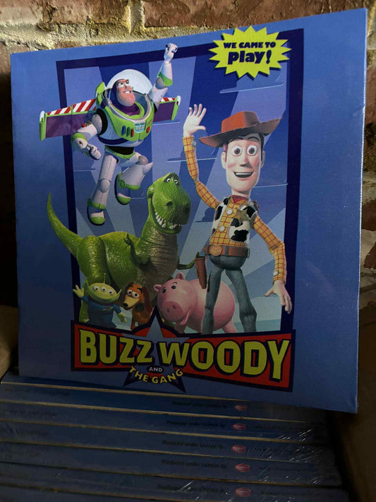 TOY STORY AND DISPICABLE ME MINIONS 20X ITEMS