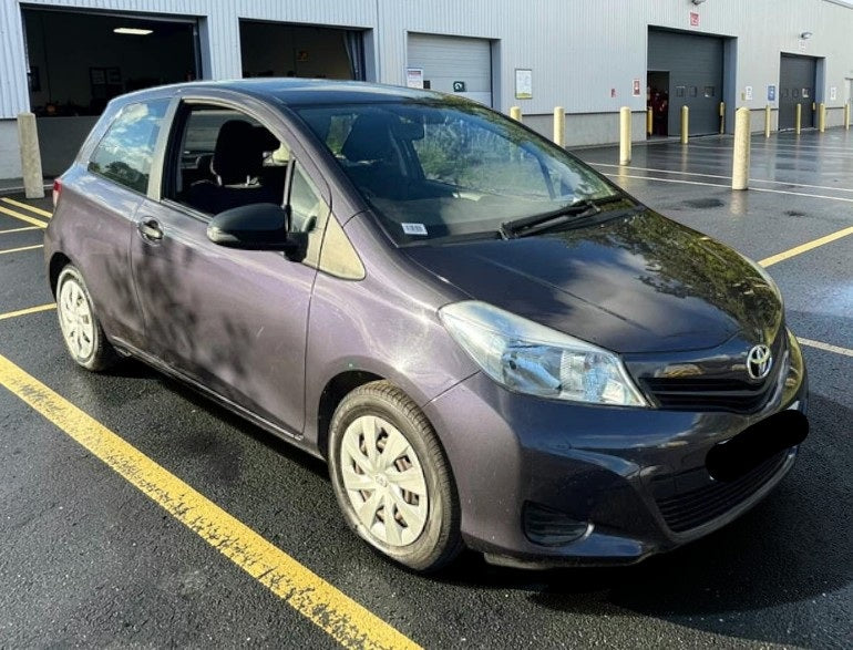 **(ONLY 74K MILEAGE)** 2013 TOYOTA YARIS T2 VVT-I 1.0 PETROL MANUAL >>--NO VAT ON HAMMER--<<