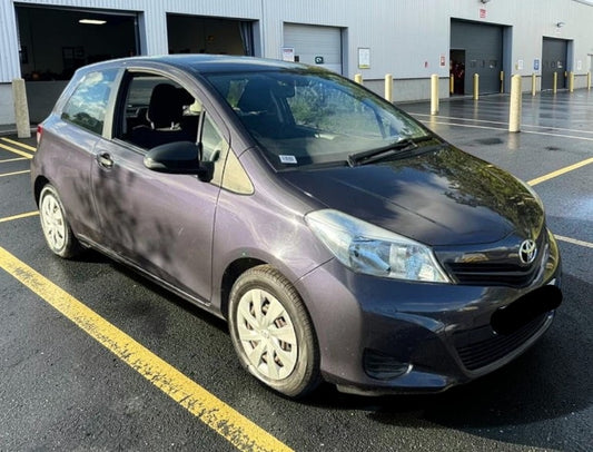 **(ONLY 74K MILEAGE)** 2013 TOYOTA YARIS T2 VVT-I 1.0 PETROL MANUAL >>--NO VAT ON HAMMER--<<