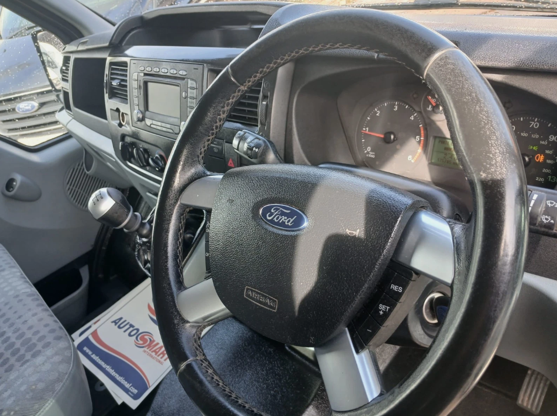 2010 FORD TRAN 115 T260S TREND D/C L1H1 2198CC DIESEL MANUAL PANEL VAN >>--NO VAT ON HAMMER--<<