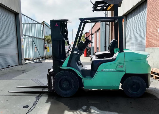 2010 MITSUBISHI FD30N RUNNING HOURS: 3083 H