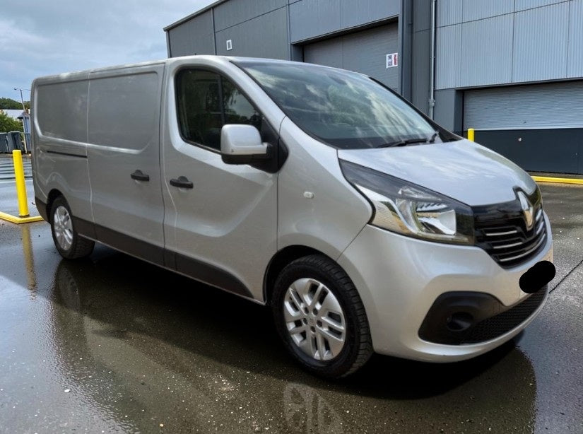 **(ONLY 91K MILEAGE)** 2019 RENAULT TRAFIC LL29 SPORT NAV DCI L2H1 1598CC DIESEL MANUAL PANEL VAN