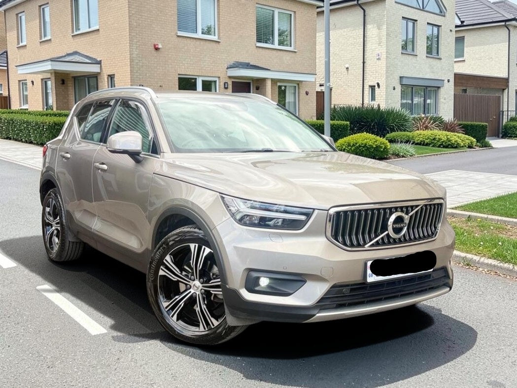 **(ONLY 60K MILEAGE)** 2020 VOLVO XC40 INSCRIPTION PRO B4 MHEV A 1.9L >>--NO VAT ON HAMMER--<<