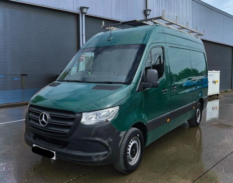 **(ONLY 105K MILEAGE)** 2022 MERCEDES-BENZ SPRINTER 315 PROGRESSIVE CDI L2H2 1950CC MANUAL DIESEL