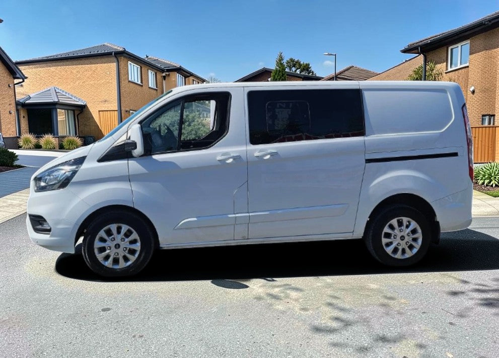 **(ONLY 109K MILEAGE)** 2020 FORD TRANSIT CUSTOM 320LIMITD EBLUE L1H1 1996CC DIESEL MANUAL