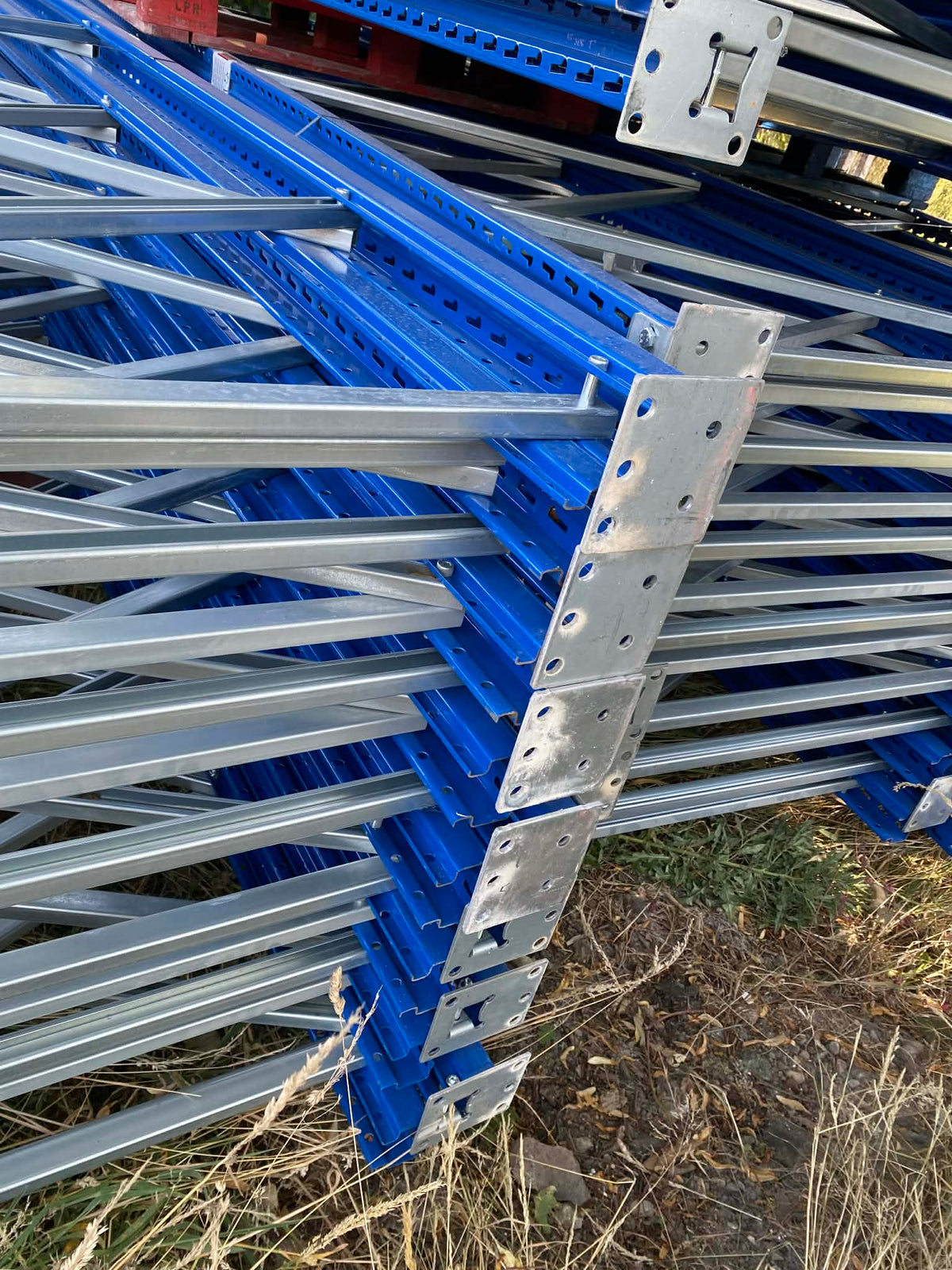 JOB LOT OF HEAVY DUTY INDUSTRIAL RACKING USED