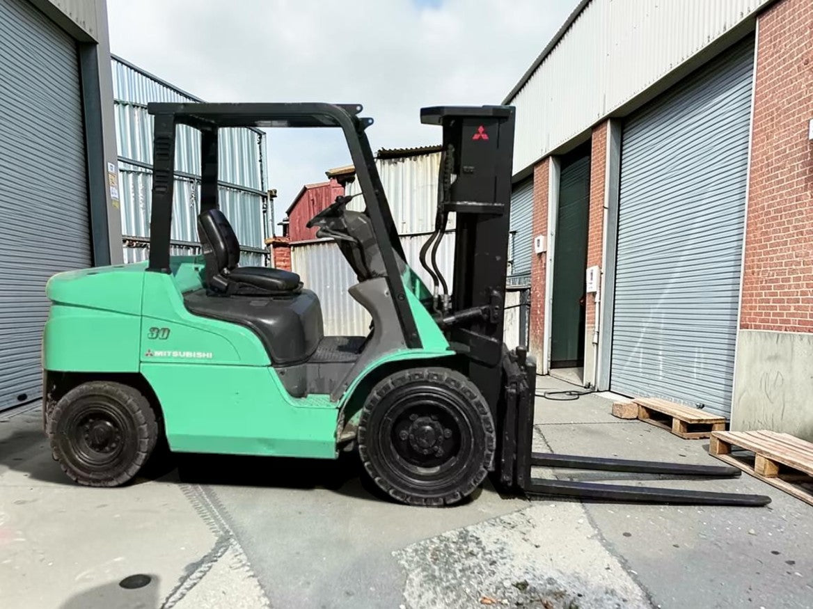 2010 MITSUBISHI FD30N RUNNING HOURS: 3083 H