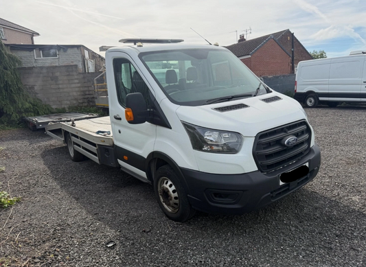 **(ONLY 57K MILEAGE)** 2022 FORD TRANSIT 350 LEADER ECOBLUE 2.0 DIESEL MANUAL CHASSIS CAB WHITE
