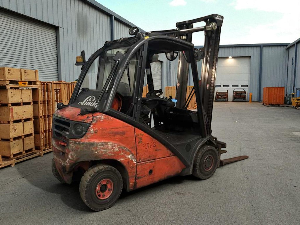 LINDE H25T LPG FORKLIFT