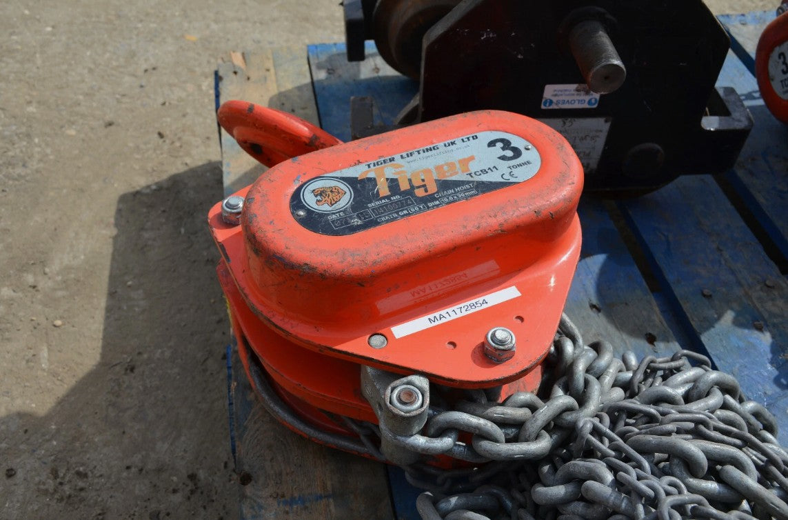 TIGER TCB11 3 TONNE (3000KG) HEAVY DUTY CHAIN BLOCK / HOIST