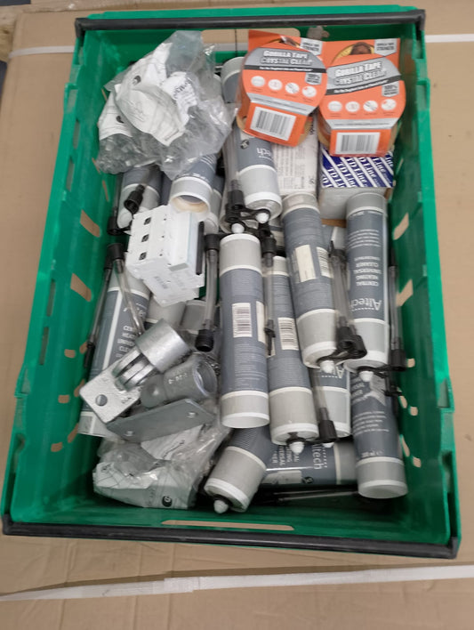 JOBLOT X 2 CRATES NUMBER 23 RESELLER CARBOOT MARKET