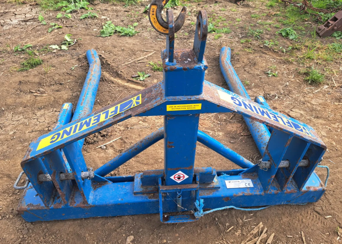 FLEMING BALE HANDLER