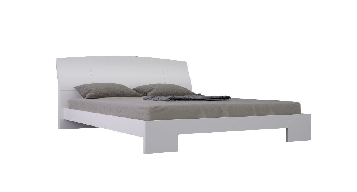 LORNA WHITE HIGH GLOSS DOUBLE BEDFRAME RRP £799