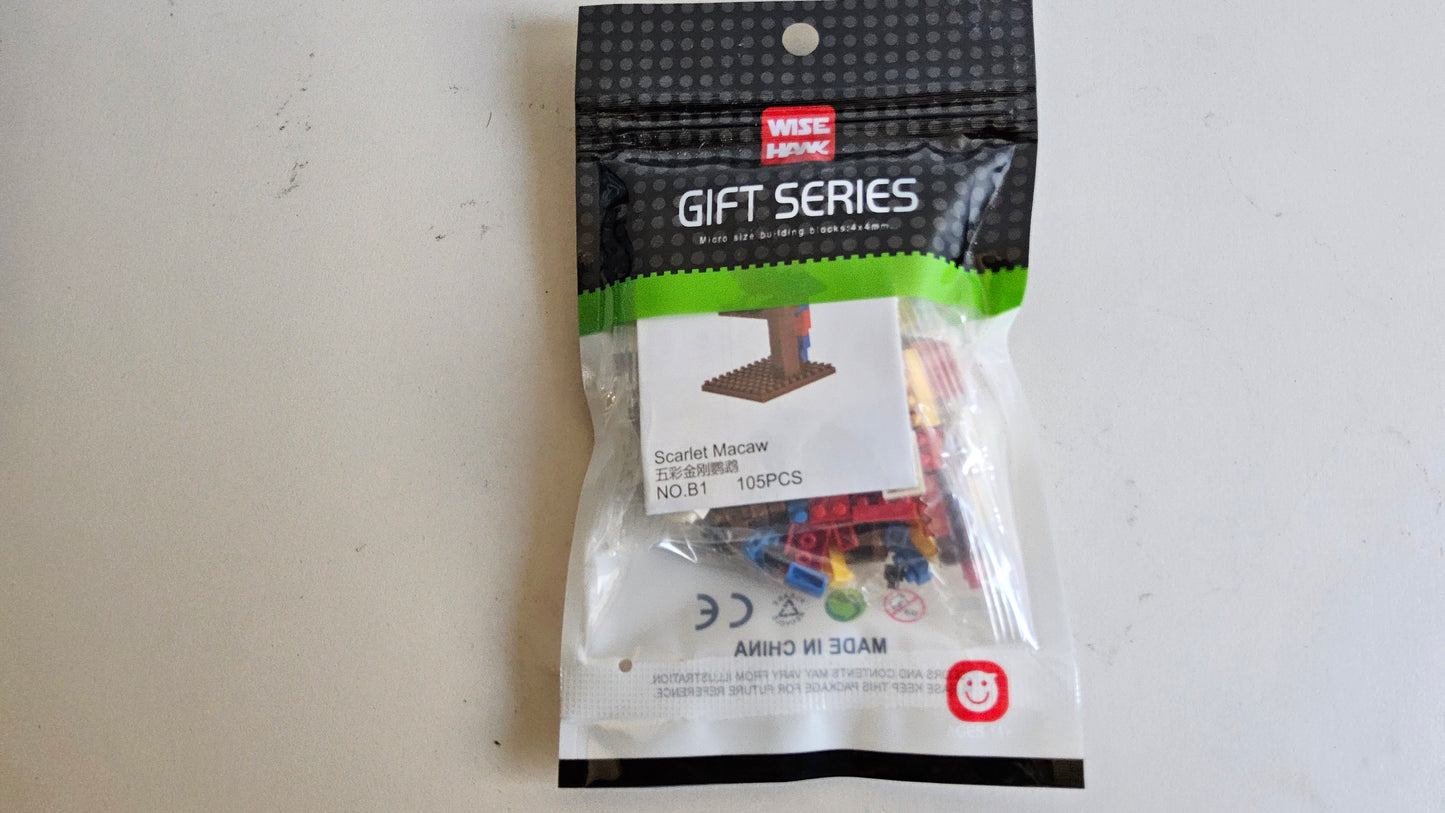 9 PC GIFT SERIES MICRO SIZE BUILDING BLOCKS 4X4MM
