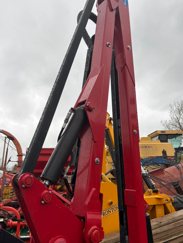 2016 AGROMEC HBR5000 HEDGECUTTER