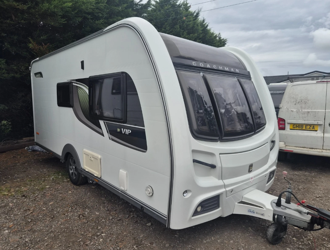 2014 COACHMAN VIP 462 2-BERTH TOURING CARAVAN >>--NO VAT ON HAMMER--<<