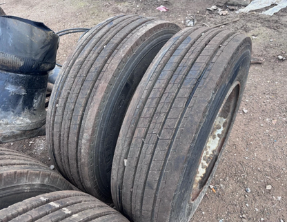 2 X ROR AXLES WITH DRUM BRAKES AND 215/75R17.5 TYRES – TRACTOR LOW LOADER TRAILER