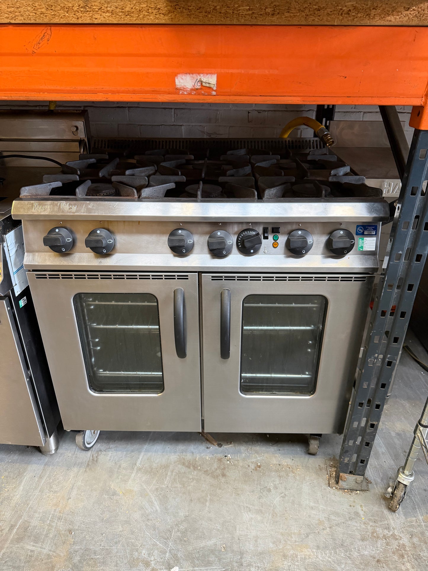MOORWOOD VULCAN 6 BURNER OVEN RANGE WITH FAN ASSISTED OVEN