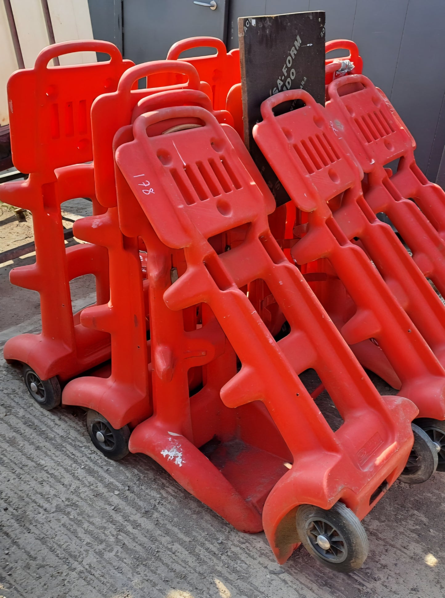 6X SACK BARROWS JUMP STARTER TROLLYS FIRE EXTINGUISHERS STANDS