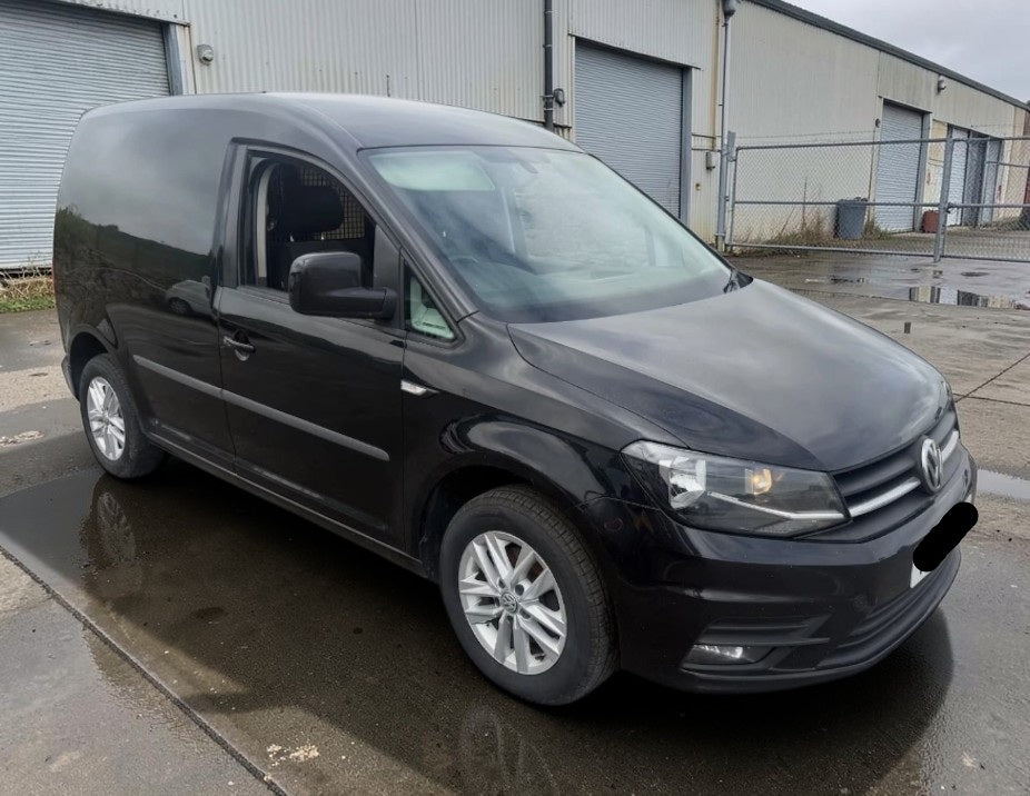2016 VOLKSWAGEN CADDY C20 HIGHLINE TDI L1H1 1968CC MANUAL DIESEL PANEL VAN BLACK