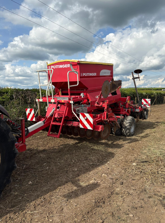 POTTINGER TERRASEM 3080T DRILL