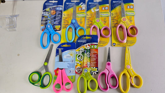 25 PC WESTCOTT CHILDERN SCISSORS