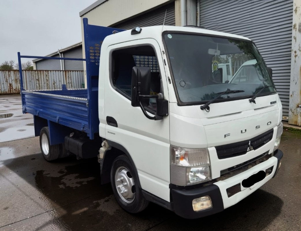 **(ONLY 102K MILEAGE)** 2016 MITSUBISHI FUSO CANTER 3C15 28 AUTO DIESEL >>--NO VAT ON HAMMER--<<