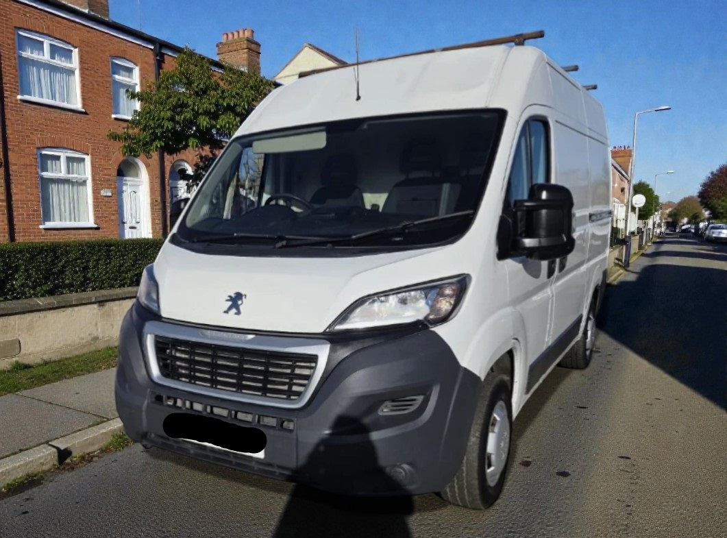**(ONLY 90K MILEAGE)** 2018 PEUGEOT BOXER 335 PRO L2H2 BLUE HDI 1997CC MANUAL DIESEL