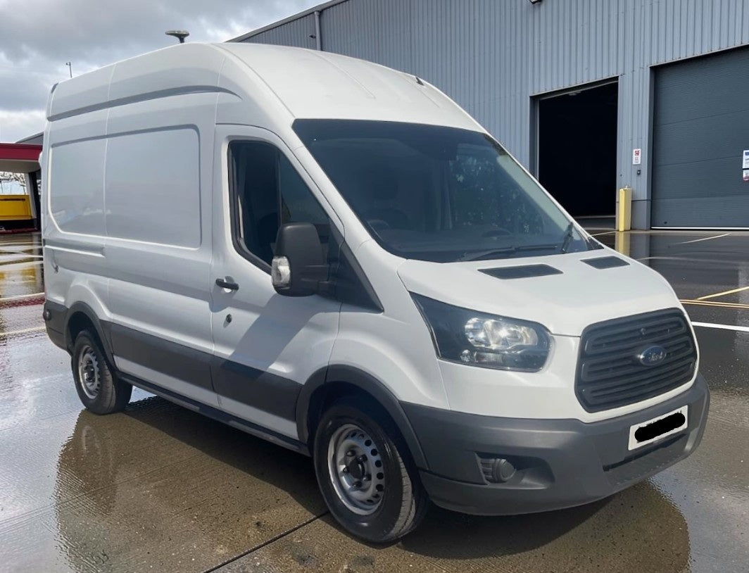 **(ONLY 73K MILEAGE)** 2018 FORD TRANSIT 350 L2H3 1996CC DIESEL MANUAL PANEL VAN WHITE