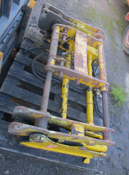 CLIMAX TIPPING BACKPLATE – SUITABLE FOR TELEHANDLERS & FORKLIFTS