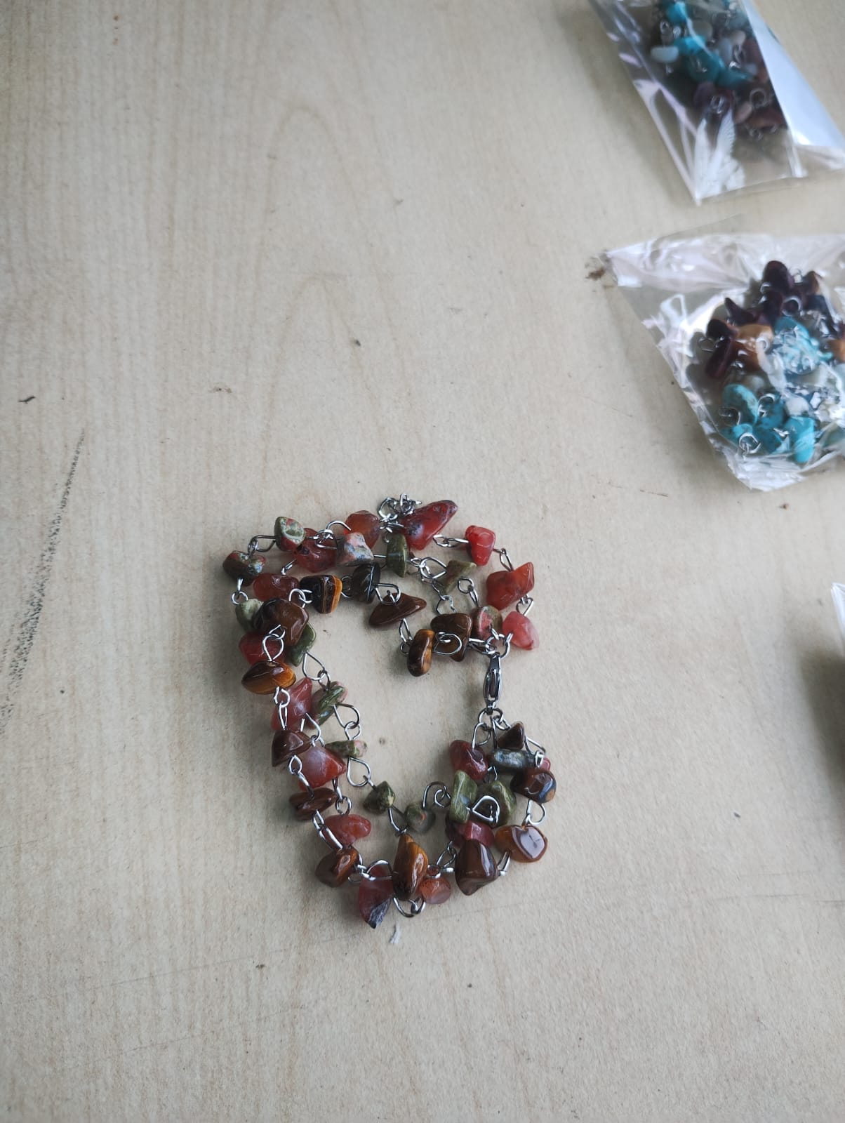 MIXED CRYSTAL CHIP 3- STRAND 18CM CHAIN - JOBLOT OF 7 - BRAND NEW
