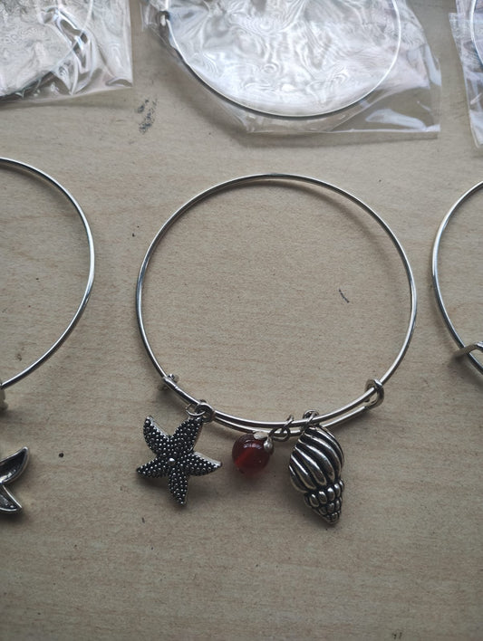 SHELL + GEMSTONE SS ADJUSTABLE BANGLES - NEW IN ORIGINAL PACKAGING - JOBLOT OF 25