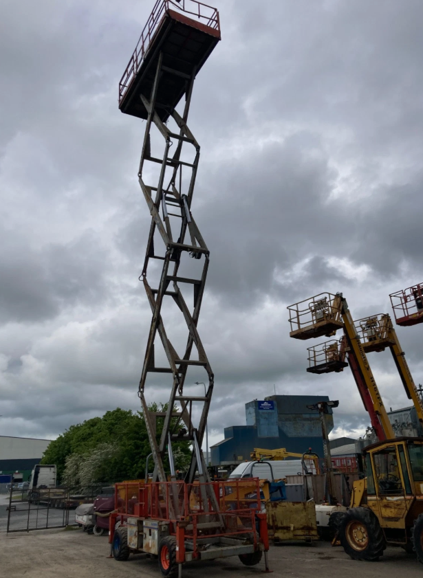 2006 SKYJACK SJ9250 SCISSOR LIFT ACCESS PLATFORM CHERRY PICKER MEWP