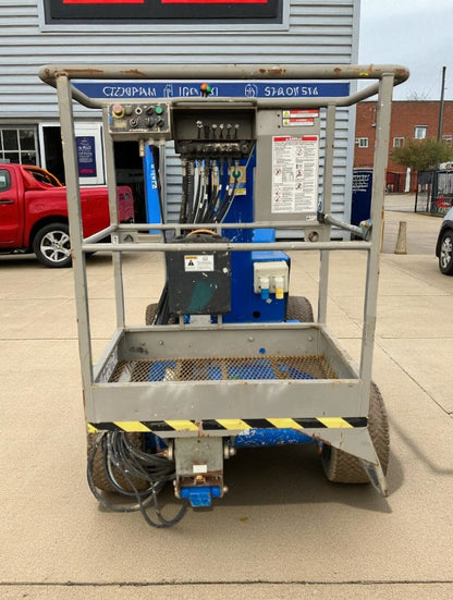 2013 NIFTYLIFT HR12 CHERRY PICKER / SCISSOR LIFT ACCESS PLATFORM