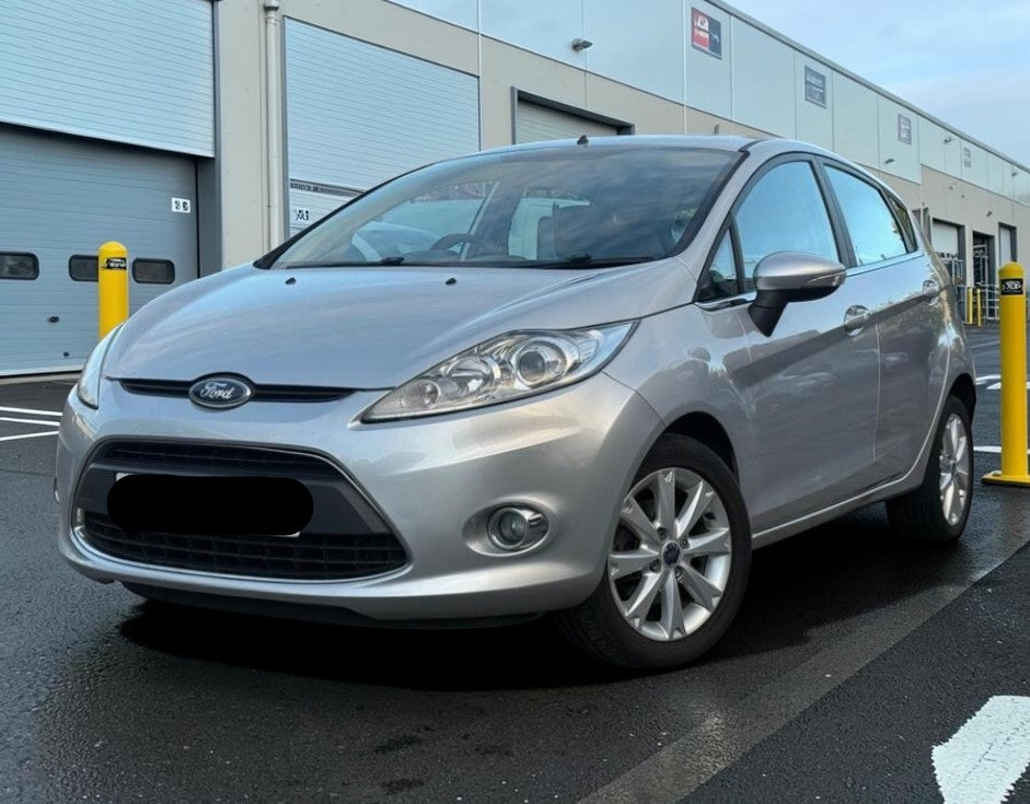 **(ONLY 93K MILEAGE)** 2010 FORD FIESTA ZETEC 1.4L PETROL MANUAL HATCHBACK >>--NO VAT ON HAMMER--<<
