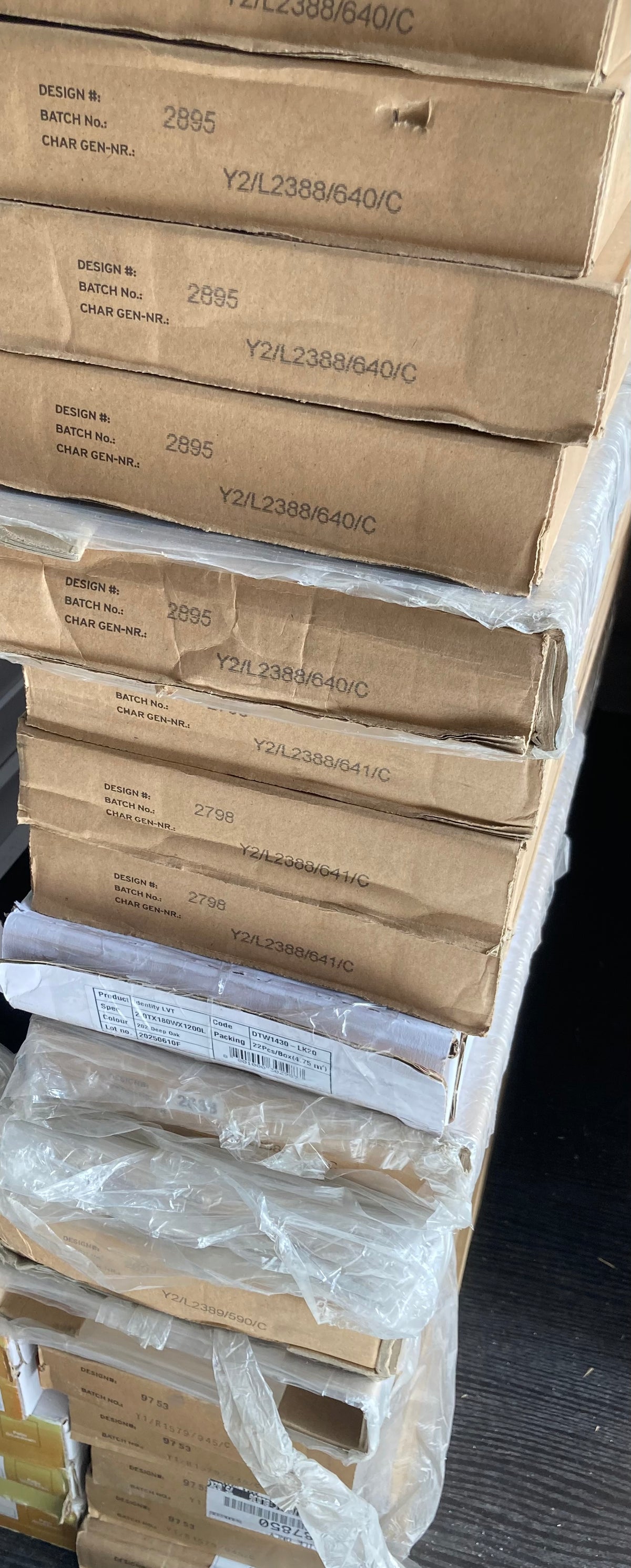 26 BOXES (APPROX 100M2) GLUEDOWN LVT LUXURY VINYL TILE VARIOUS COLOURS POLYFLOR, EXPONA, SIERRA