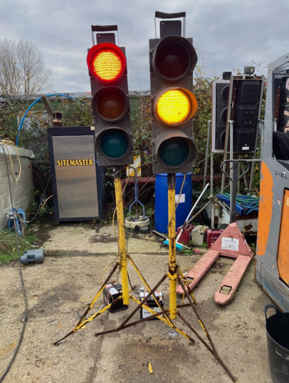 PIKE XL2 X-LITE TRAFFIC LIGHTS – BATTERY POWERED 2-WAY SYSTEM