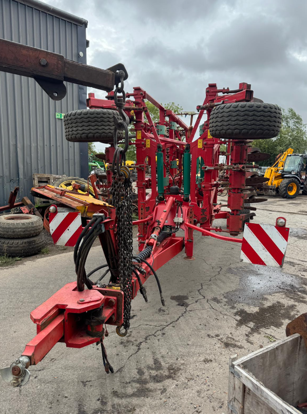 KVERNELAND CTC 4M FOLDING CULTIVATOR