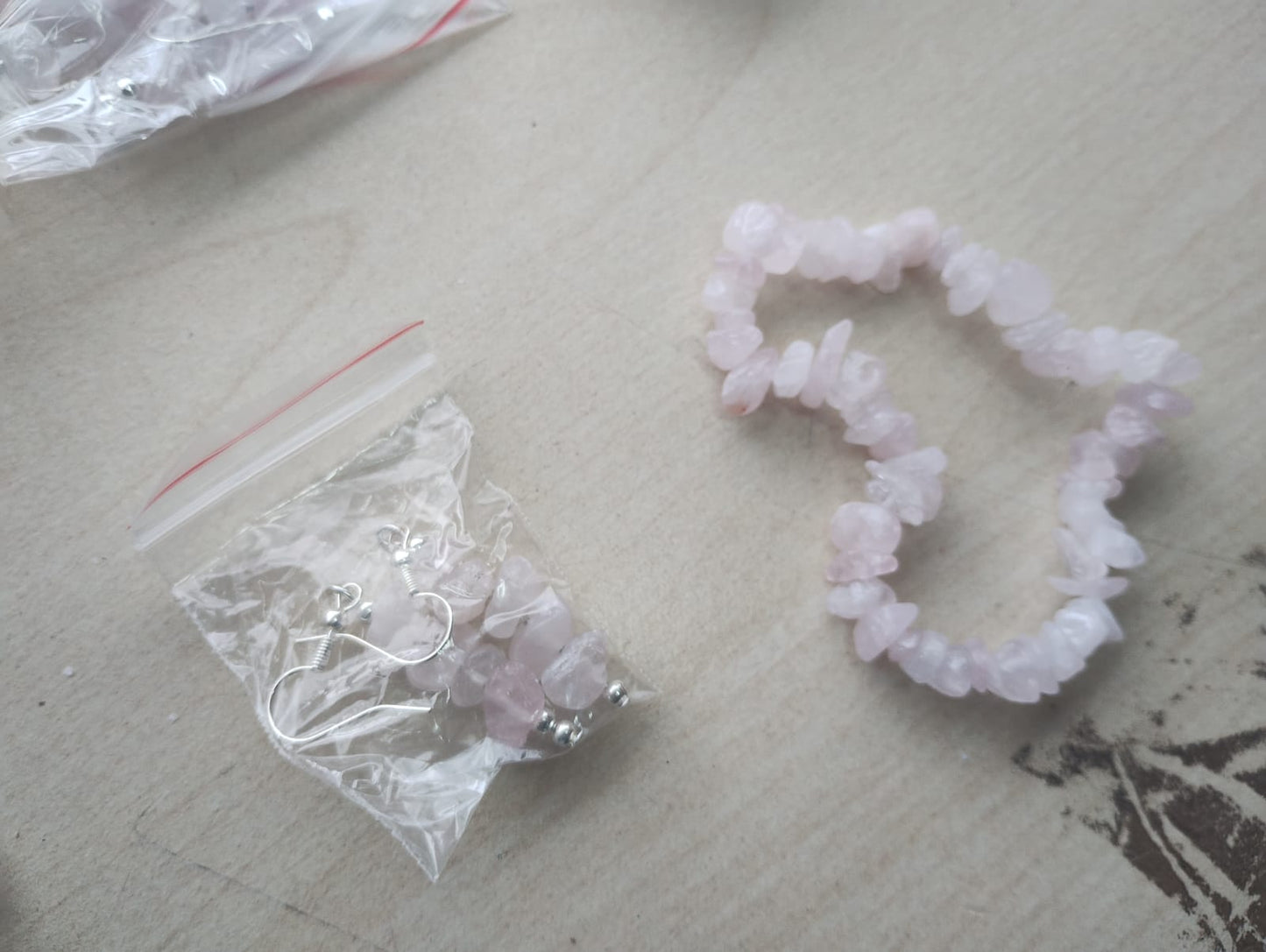 ROSE QUARTZ CRYSTAL CHIP BRACELET AND EARRING SET JOBLOT OF 19 - BRAND NEW
