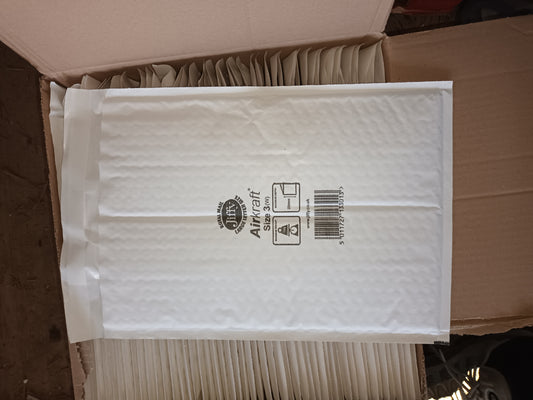 2400 X JIFFY ENVELOPES SIZE 3 - 1 PALLET
