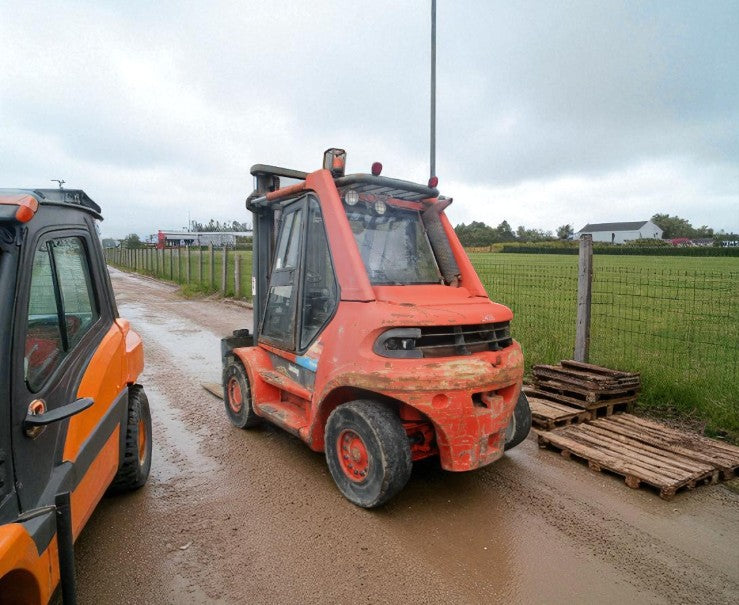 LINDE H70D DIESEL FORKLIFT – 6.5 TON LIFT – FULL CAB