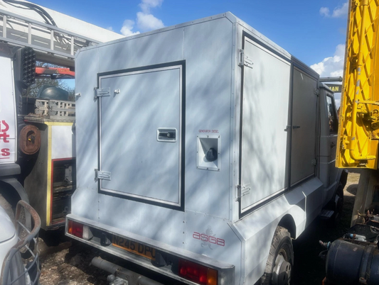 SUPER SILENT ENCLOSED 50 KVA 3 PHASE DIESEL GENERATOR – ONLY 300 HOURS FROM NEW